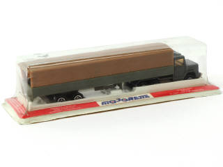 Lot 232 - MAJORETTE (FRANCE) (1)