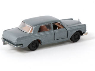 Lot 98 - MAJORETTE (FRANCE) (1)