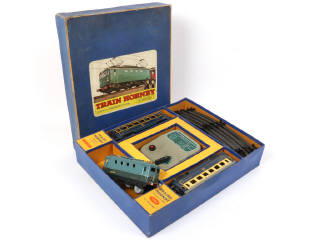 Lot 8 - HORNBY 'O' (FRANCE) (1)