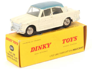Lot 299 - DINKY TOYS (FRANCE) (1)