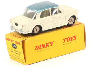 Lot 299 - DINKY TOYS (FRANCE) (1)