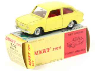 Lot 318 - DINKY TOYS (FRANCE) (1)