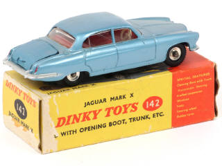Lot 254 - DINKY TOYS (GB) (1)