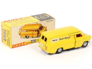 Lot 262 - DINKY TOYS (GB) (1)