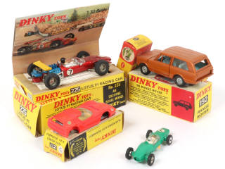 Lot 273 - DINKY TOYS (GB) (4)