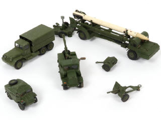 Lot 275 - DINKY TOYS (GB) (7)