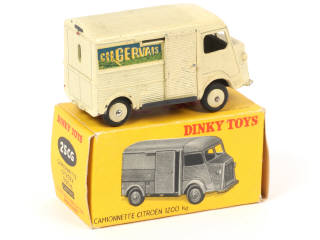 Lot 186 - DINKY TOYS (FRANCE) (1)