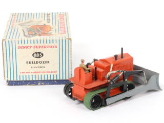 Lot 191 - DINKY TOYS (FRANCE) (1)