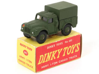 Lot 162 - DINKY TOYS (GB) (1)