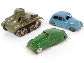 Lot 3 - DIVERS (3)