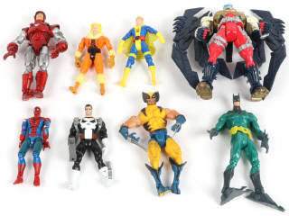 Lot 240 - DIVERS (8)