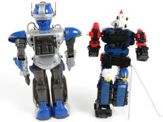 Lot 149 - DIVERS (2)