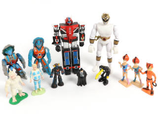 Lot 151 - DIVERS (12)