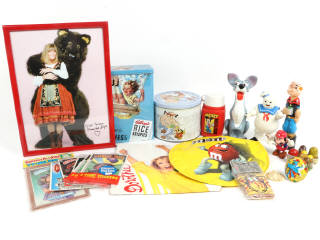 Lot 91 - WALT DISNEY PRODUCTIONS (USA) (24)