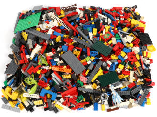 Lot 186 - LEGO (DANEMARK) (1)