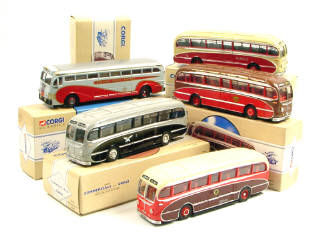 Lot 395 - CORGI TOYS (GB) (5)