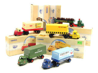 Lot 397 - CORGI TOYS (GB) (5)