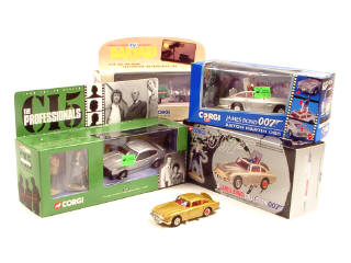 Lot 348 - CORGI TOYS (GB) (4)