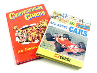 Lot 331 - EDITIONS AARDVARK PUBLISHING & CORGI TOYS (2)