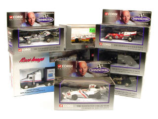 Lot 404 - CORGI TOYS (GB) (8)