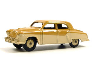 Lot 786 - DINKY TOYS (GB) (1)
