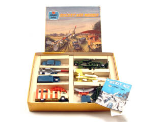 Lot 719 - CORGI TOYS (GB) (9)