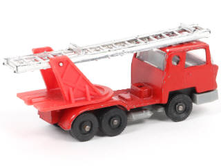 Lot 39 - MAJORETTE (FRANCE) (1)