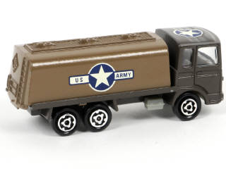 Lot 241 - MAJORETTE (FRANCE) (1)