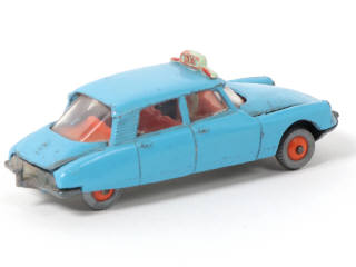 Lot 261 - MAJORETTE (FRANCE) (1)