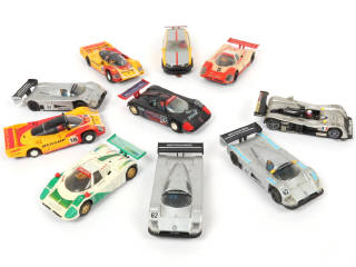 Lot 58 - SCALEXTRIC (GB) (10)