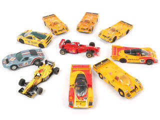 Lot 46 - DIVERS (10)