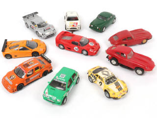 Lot 47 - DIVERS (10)