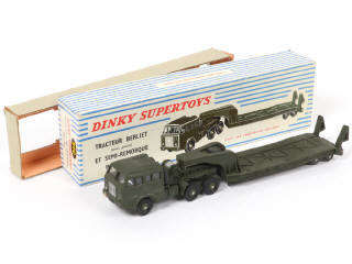 Lot 293 - DINKY TOYS (FRANCE) (1)