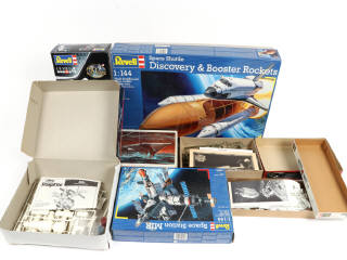 Lot 29 - REVELL (USA) (6)