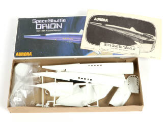 Lot 21 - AURORA PLASTICS (USA) (1)