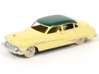 Lot 286 - DINKY TOYS (FRANCE) (1)