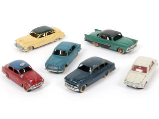 Lot 346 - DINKY TOYS (FRANCE) (6)