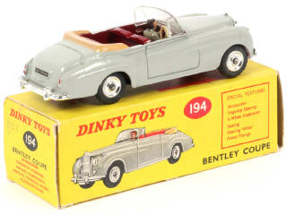 Lot 267 - DINKY TOYS (GB) (1)
