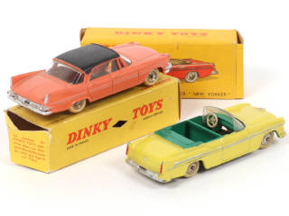 Lot 326 - DINKY TOYS (FRANCE) (2)