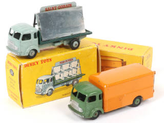 Lot 323 - DINKY TOYS (FRANCE) (2)