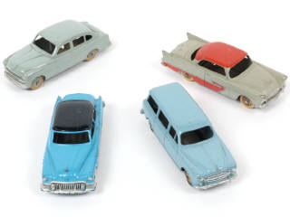 Lot 335 - DINKY TOYS (FRANCE) (4)