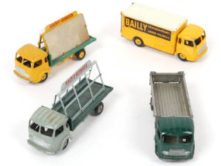 Lot 337 - DINKY TOYS (FRANCE) (4)