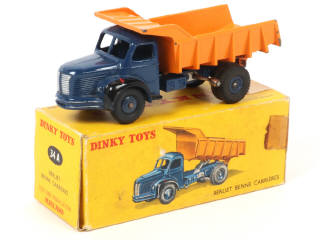 Lot 360 - DINKY TOYS (FRANCE) (1)