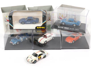 Lot 95 - DIVERS (6)