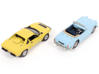 Lot 298 - K & R REPLICAS (GB) (2)