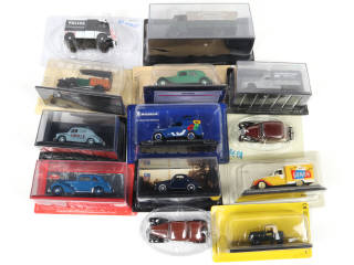 Lot 120 - DIVERS (13)