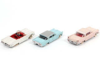Lot 357 - DINKY TOYS (FRANCE) (3)
