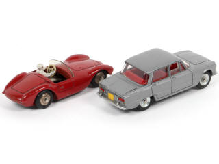 Lot 349 - DINKY TOYS (FRANCE) (2)