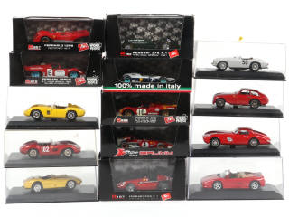 Lot 146 - DIVERS (14)