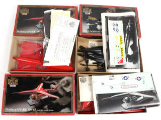 Lot 27 - REVELL (USA) (3)